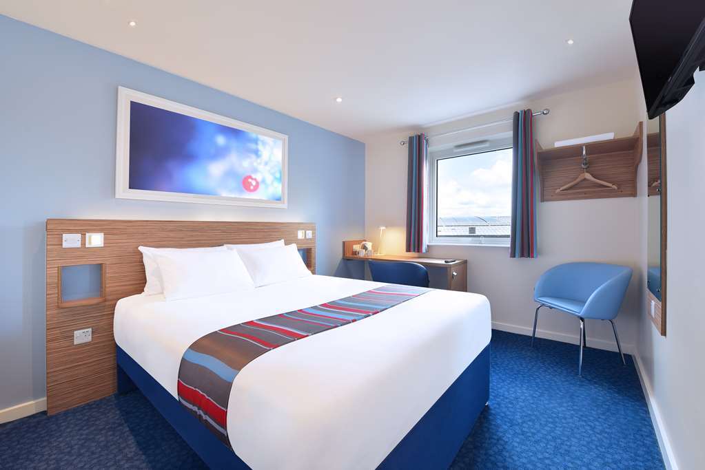 Travelodge Harrogate West Park Room photo